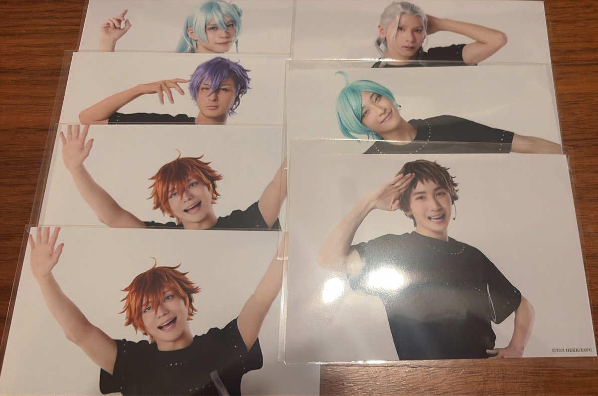 akanerune16's tweet photo. 【譲渡、交換】STAGE 10th Anniversary LIVE あんステ ランブロ  クリカ　クリアカード

譲:→縦:忍奏汰鉄虎満（写真1）
　　横:スバルアドニス渉満奏汰凪砂（写真2）

求→ 縦:蓮巳・薫各1＞定価

◎ランブロ⇆クリカ可
大阪近郊手渡しか郵送希望です。
よろしくお願いします https://t.co/0Vx8qxRVI3