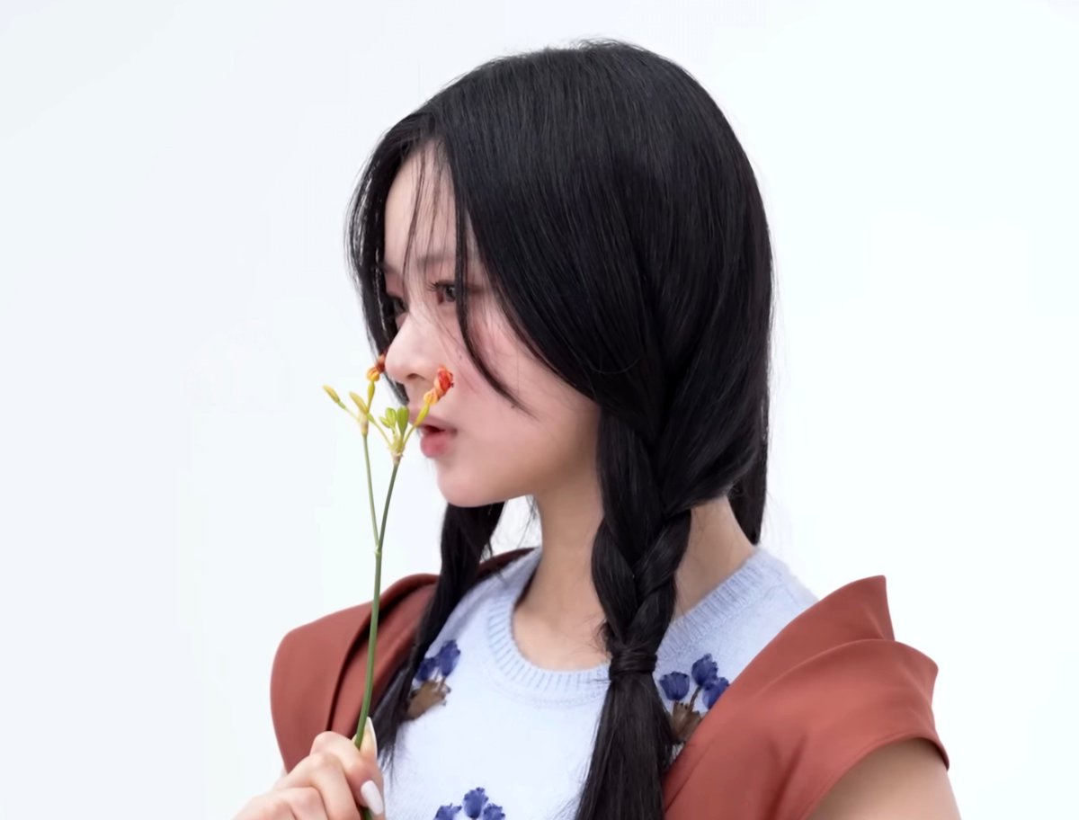 newz25287's tweet photo. 팜하니 https://t.co/cW3P2iaXlD