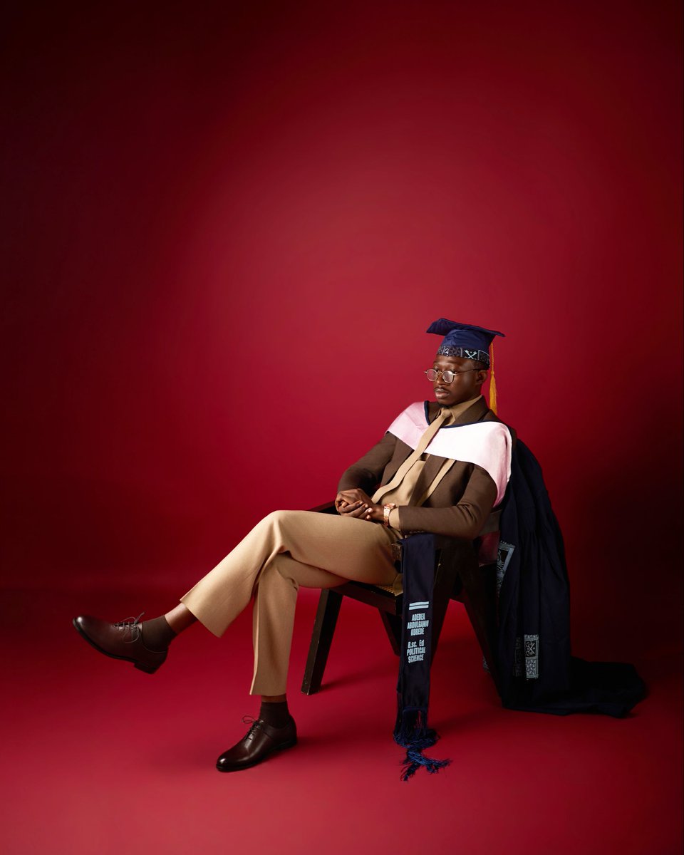 korede_midee's tweet photo. POV: I GRADUATED!🥹🤎

#lasu #fypシ゚viral https://t.co/iwEkGtWSjV