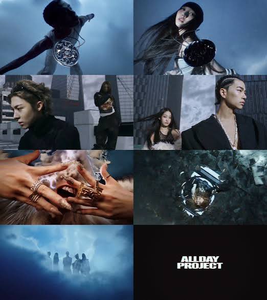 367pages's tweet photo. จะบอกให้เอาบุญอีกอย่าง คนกำกับเอ็มวีเค้าเรียก director MV จ้า vfx เป็นส่วนนึงที่ทำสเปเชี่ยลเอฟเฟคไม่ใช่ตัวหลักเลย ยกตัวอย่าง director rimayoon เฮดใหญ่สุดกำกับให้ Armageddon, Heya, GO, famous เพลงดังทุกเพลง ไวป์ซ้ำกันมั้ยละ แต่คนทำคนเดียวกันนะ https://t.co/HFPCahgosh