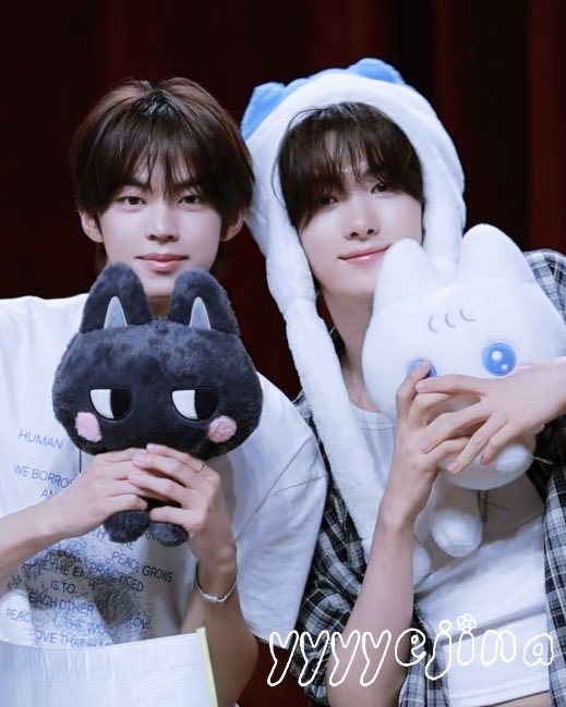 lekasatu's tweet photo. 260821 selamat hari jaedoh sedunia https://t.co/KLKPdONGGE