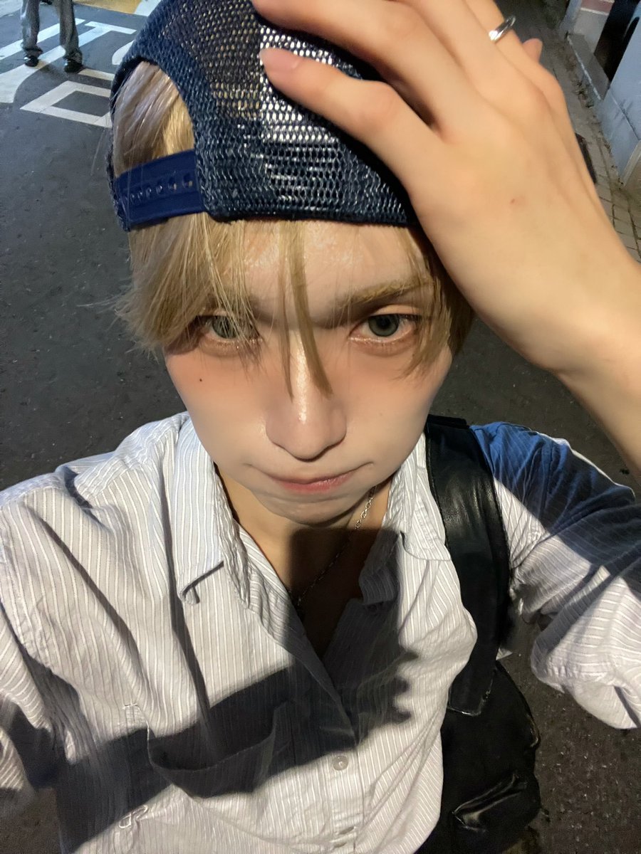senshibuyaz's tweet photo. Everyone~! My life has become more more more happier since I met you all~!!!
Thank you so much and I love you!!! https://t.co/2EGssQ2MPN