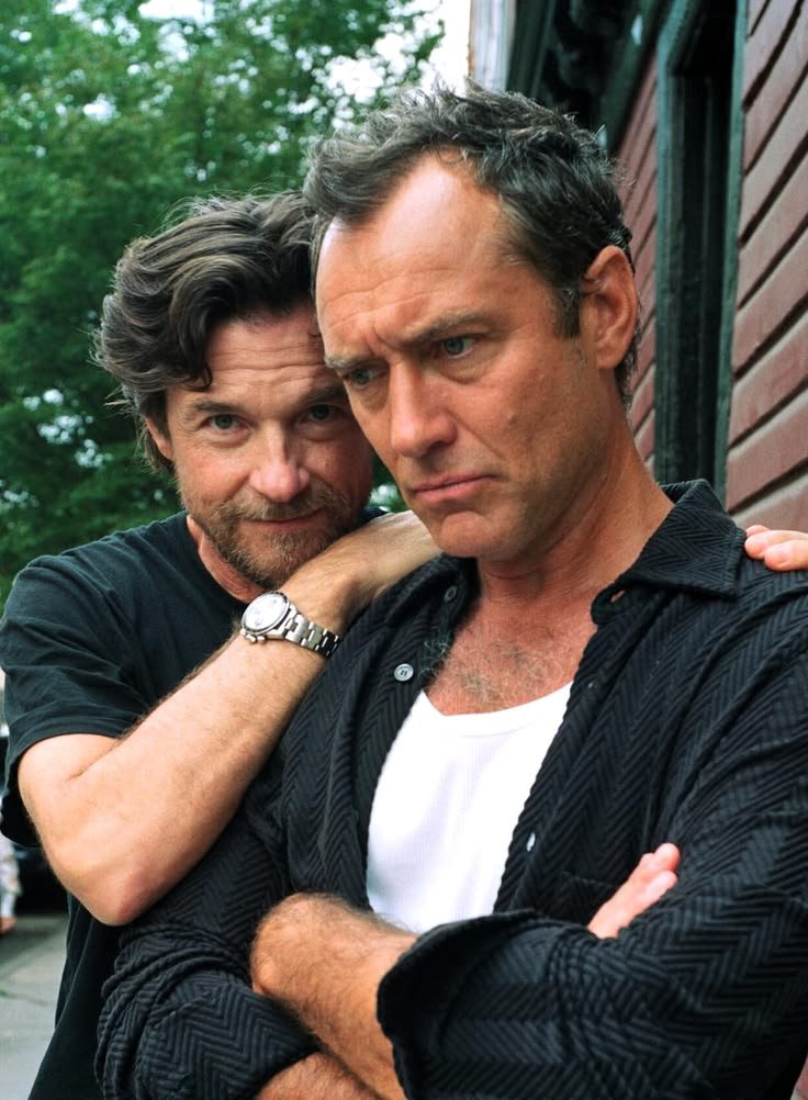 Vianney424's tweet photo. Jason Bateman and Jude Law sharing the kind of intense eye contact that speaks volumes https://t.co/HrCinnbZZu