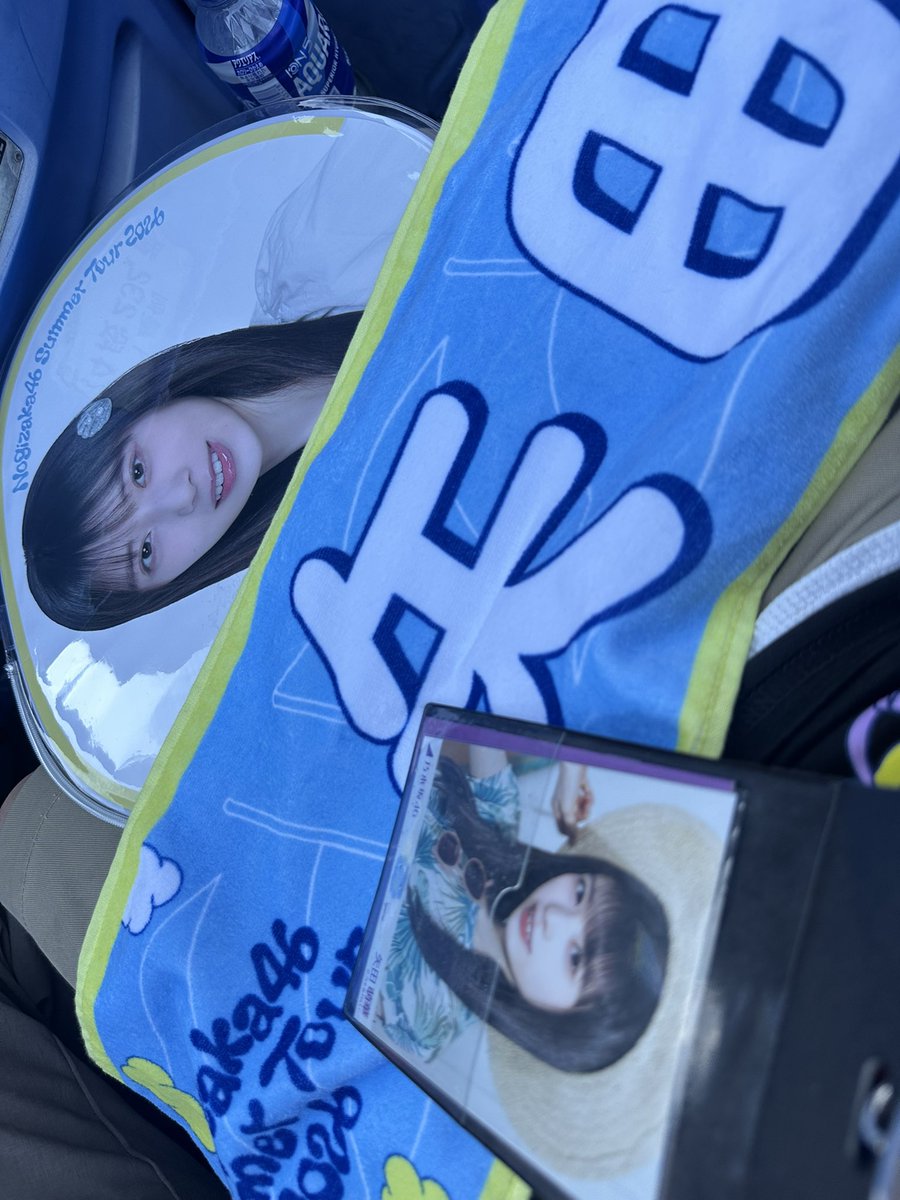 2001_0710_46's tweet photo. 乃木坂46 結成15周年おめでとう㊗️

神宮2日目 雨降ったけどめちゃくちゃ楽しかったです👍

残り2日間もよろしくお願いします！！

#乃木坂全国ツアー神宮Day2
#真夏の全国ツアー2026
#乃木坂46 #矢田萌華 https://t.co/KOm4MZ3812