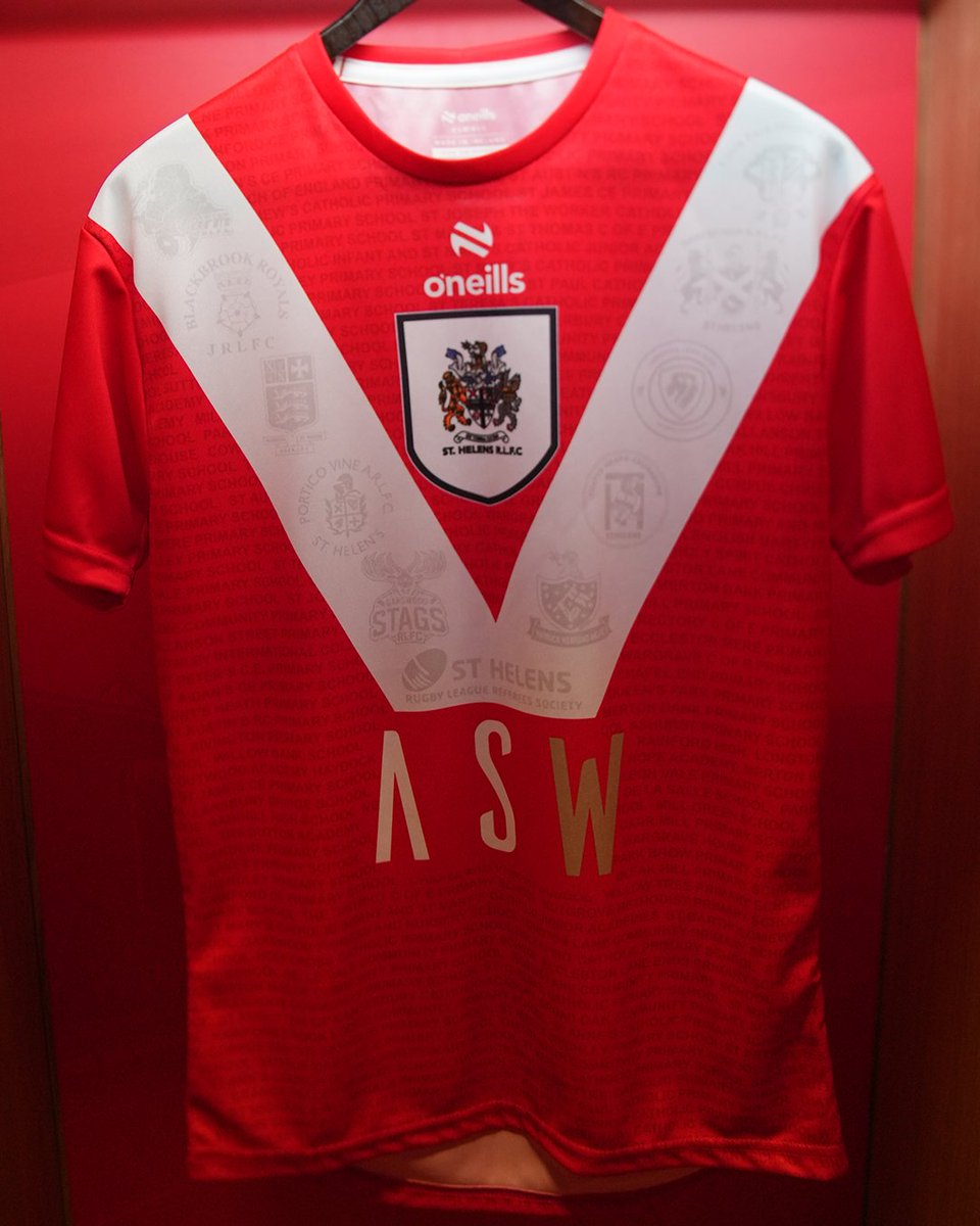 Saints1890's tweet photo. 🤝 This afternoon, we will be warming up in the brand new Community Shirt!

❤️ The shirt, designed by @CommunitySaints, features the names of local Community Clubs, Schools and Colleges on it!

#COYS https://t.co/3QmKUxoJKS