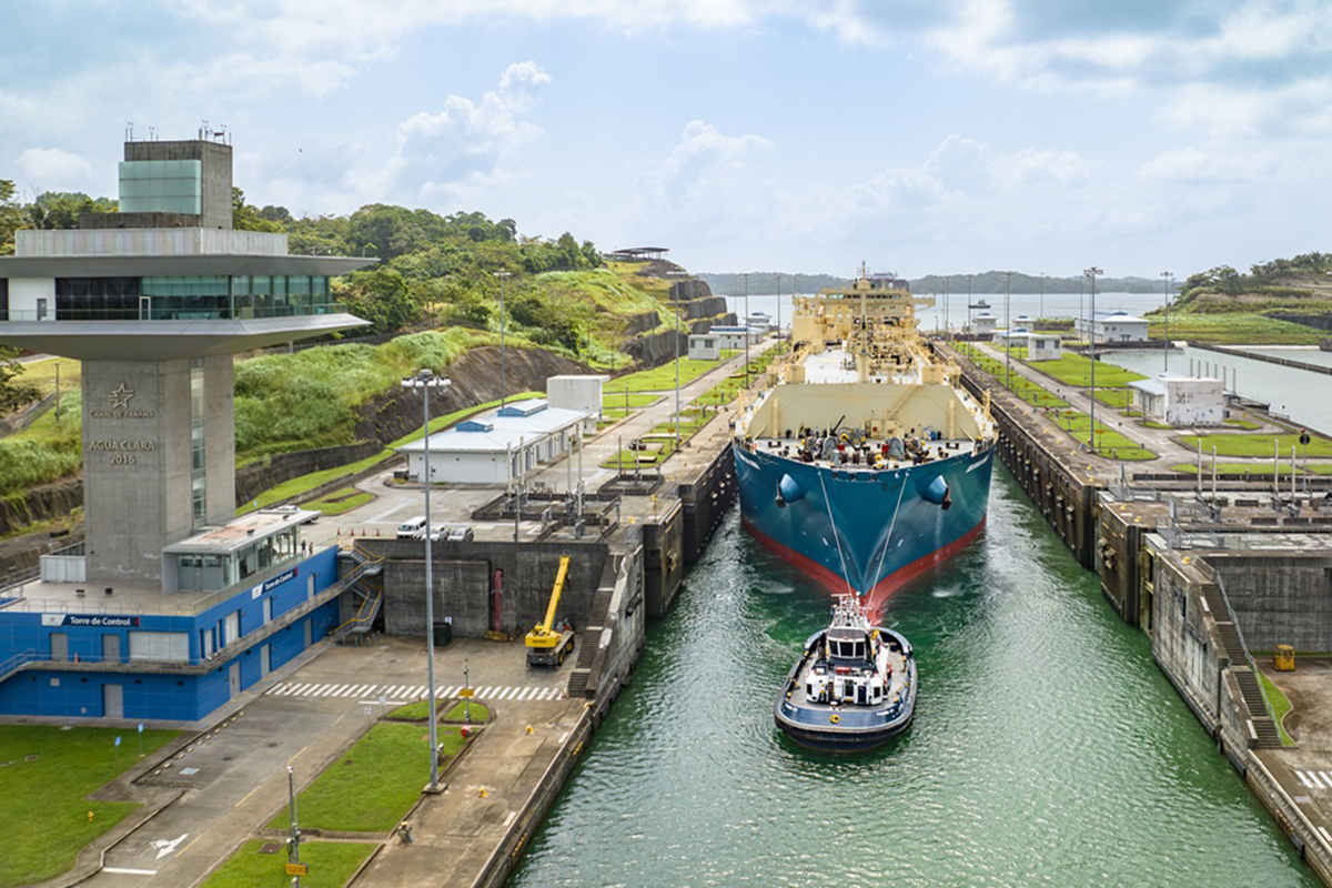 editoriale24's tweet photo. a causa della siccità, il canale di Panama da settembre ridurrà il numero di navi che potranno transitare - https://t.co/oezzIywXBA #panama #editoriale24 #news #breakingnews #ultimora #notizie https://t.co/KRvTgp1KJ3