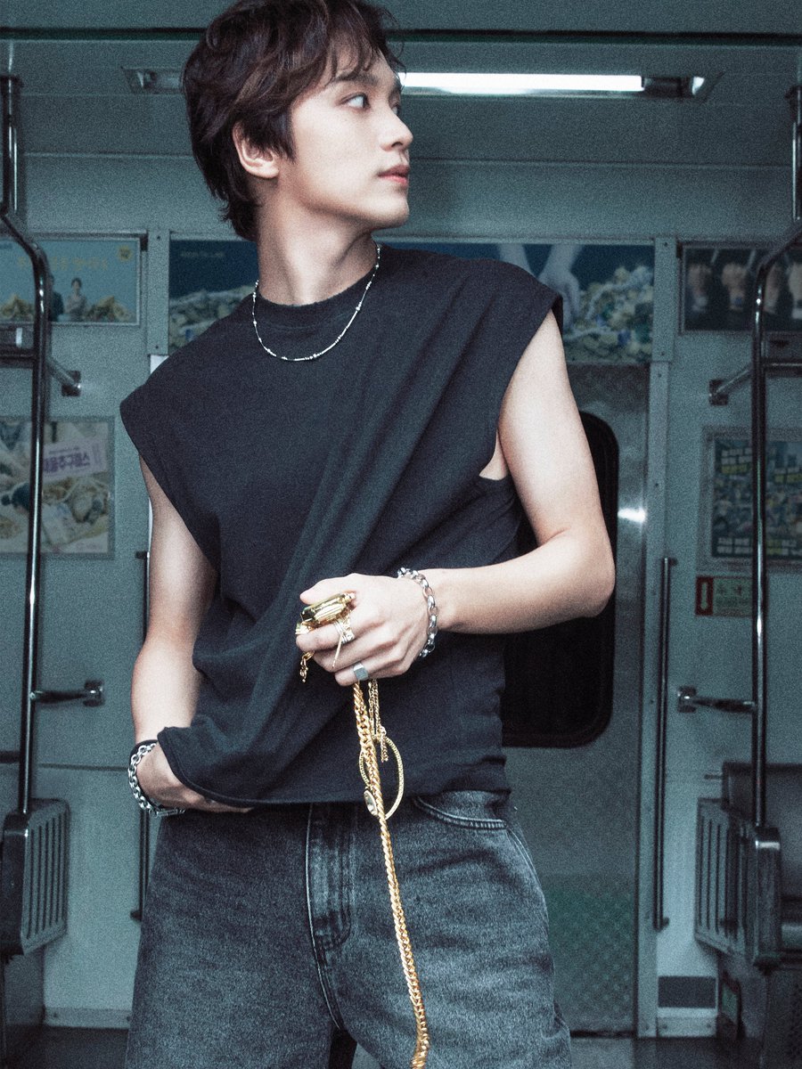 httpxhcrj's tweet photo. FIRST TIME COMEBACK LEKBONG BENERAN MENGGEBRAK DUNIA LU CHAN https://t.co/53fhSYzcE5