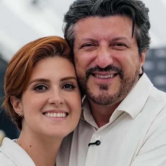 choquei's tweet photo. 🚨ATENÇÃO: Segundo a esposa de Lito Souza, a doença do influenciador já avançou a ponto de os médicos dizerem a eles: "Aproveitem e resolvam tudo enquanto ainda há lucidez." https://t.co/GBLv6CWaHL