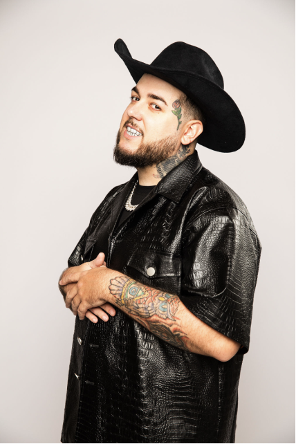 IMPRINT_ent's tweet photo. JAMIE RAY COUNTRY-RAP SENSATION CONTINUES HIS QUEST FOR RICHES FOLLOWING A BANNER 2025 โMONYUNโ THE NEW SINGLE
https://t.co/VFcoMVj95T
#IMPRINTent #jamieray #music #epicrecords https://t.co/GzLUpW5gLl