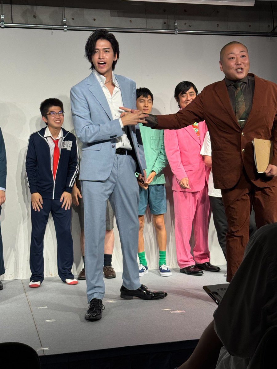 PeachRyosei's tweet photo. 初の同期ライブ「Number9」楽しすぎました！これが9期生です✨

来ていただいた方も協力していただいた方ありがとうございました！

また次回も楽しみに😌

#タイタンの学校
#Number9
#タイタンの学校9期生 https://t.co/7D4oyR2GwA