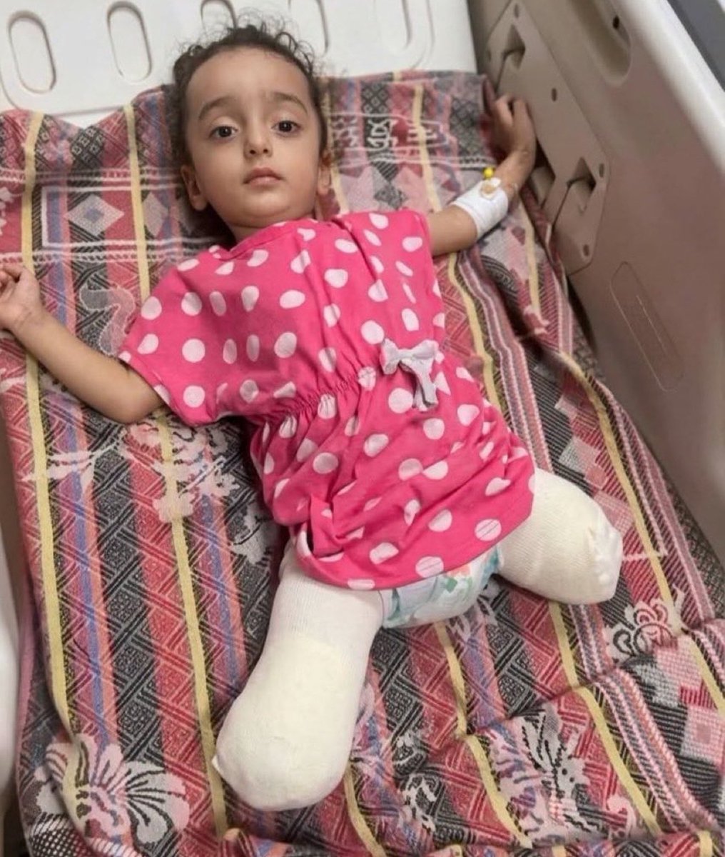 ros_sara2002's tweet photo. No child deserve this

Imagine if she was your child https://t.co/KgL0e67lLk