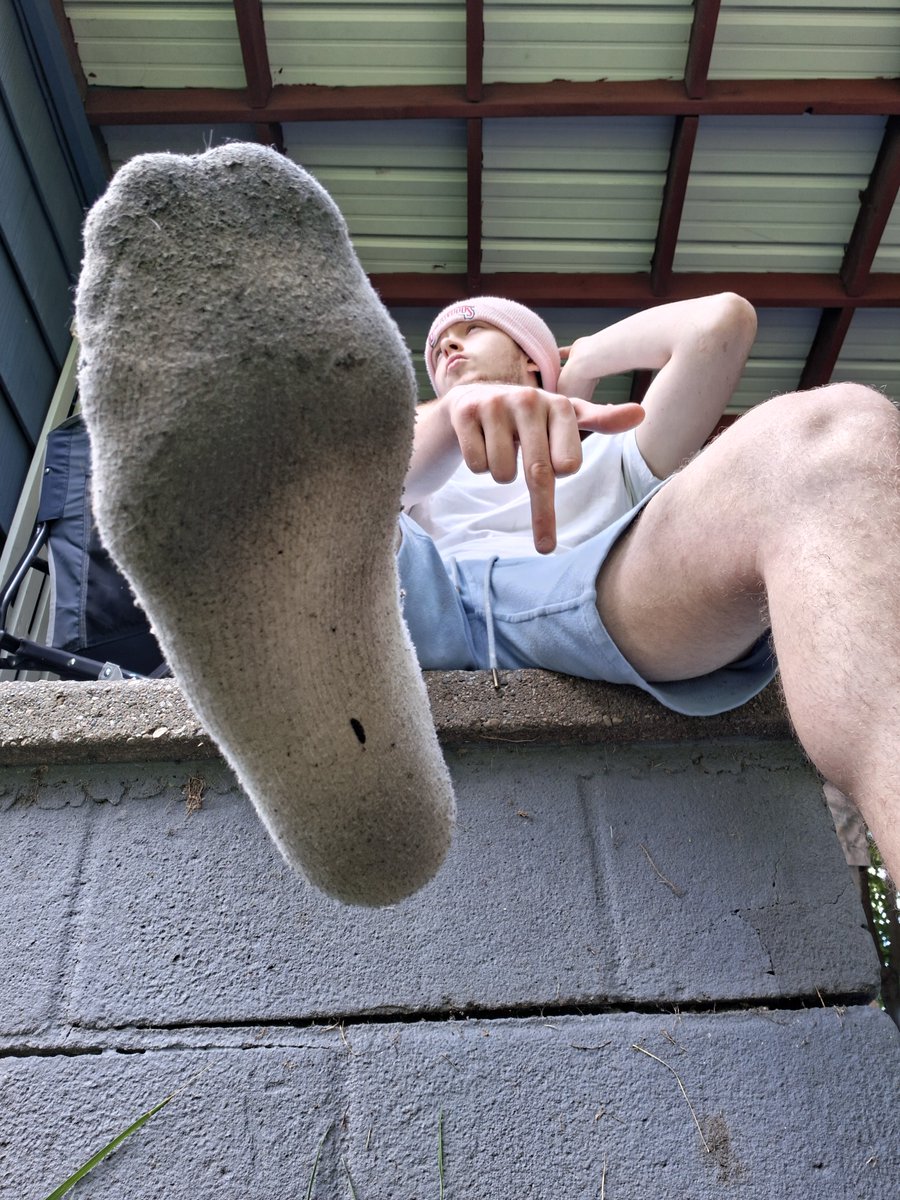 MasterKeith269's tweet photo. ✨️ $ocks on or off.. Choose at your desire pigs🐽👣 ✨️

#financialdomination #HumanATM
#WalletDevotion #SilentSends https://t.co/EKgQagj3ZN