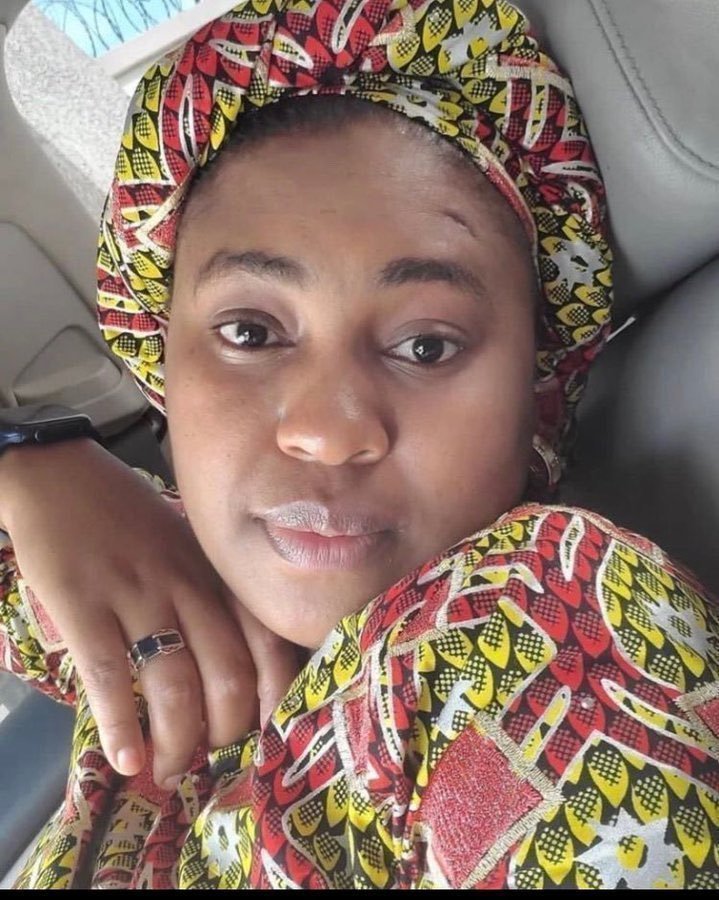 Maryam_Ceiterr's tweet photo. Who will marry me ? 
08026983651 https://t.co/DpNKevx9tY