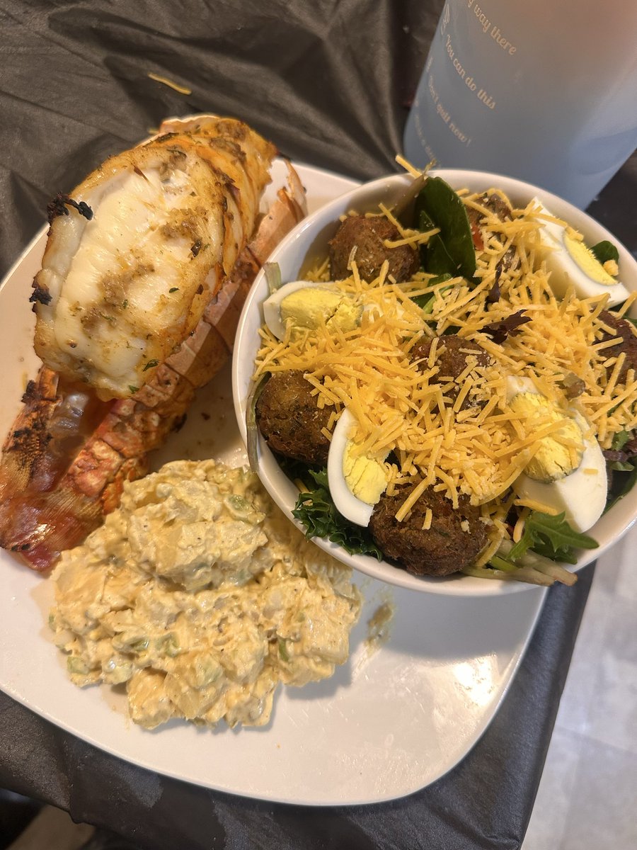 whoisklassik's tweet photo. #ChefKlass #LightFriday https://t.co/vvPZhiwNjN