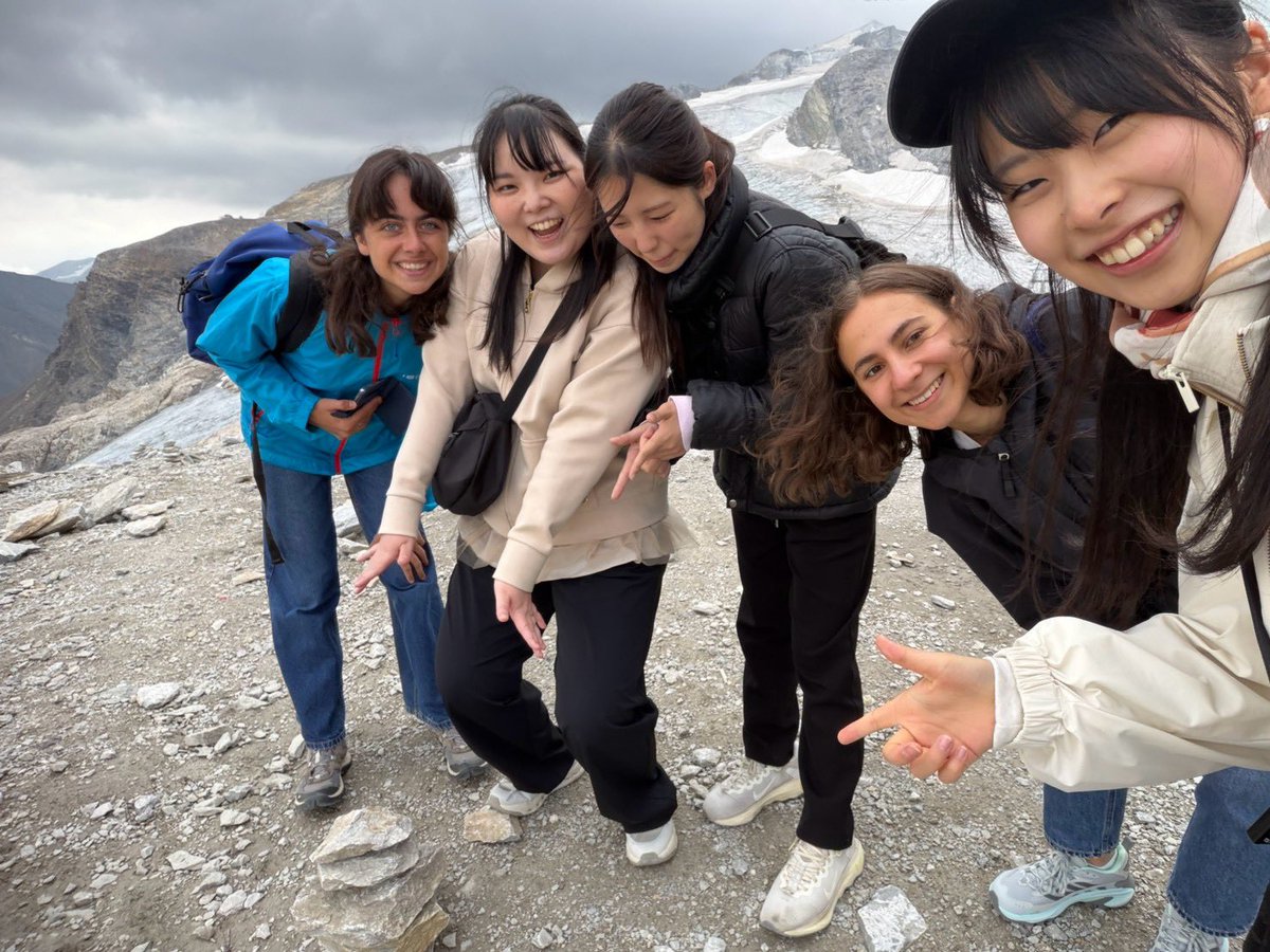 f1217asaaaa2's tweet photo. 8/11〜22 Masterclass in Tignes🇫🇷
マスタークラスを受講しに、フランスのティーニュに来ておりました！全5回のレッスン予定が、歌は有難いことに全日あり、かなり充実した毎日でした🥹✨
私以外全員フランス人の歌手たちのなかでフランス歌曲を歌うのは超絶緊張でございました…！ https://t.co/Bs8fMn1CP0