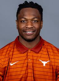 AnwarRichardson's tweet photo. Sources have told me that, as of Friday afternoon, Texas junior linebacker Ty’Anthony Smith is no longer with the team. Given the fluidity of Smith’s practice participation over the past couple of weeks, everyone should leave open the possibility of another change in direction. Nevertheless, this is where things stand as of Friday afternoon.
https://t.co/YAIb37tdeF