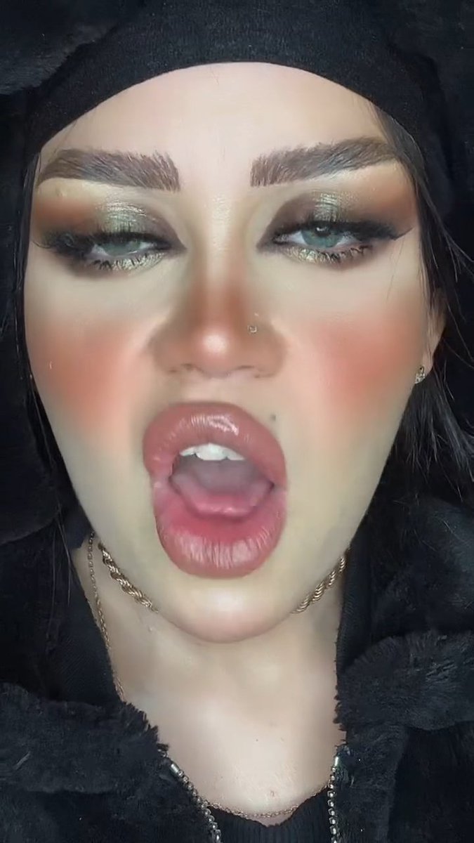 AbdoManar2's tweet photo. اللي لازم اخضعلهم وابقي ديوث وعرص ومتناك ليهم 🔥👅😈🤤🤤🤤 https://t.co/wFlURRKazK