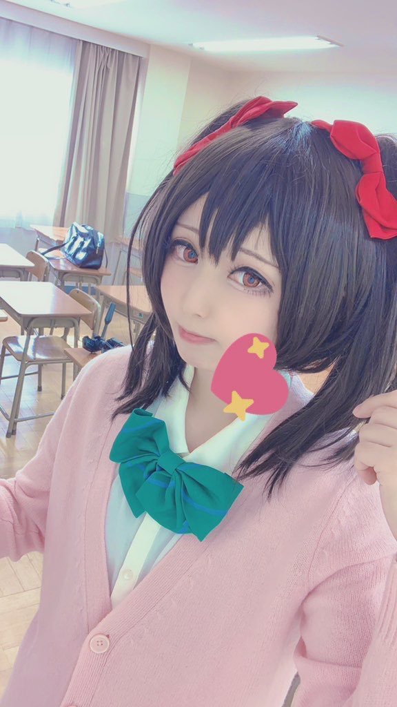 RiaruFirst's tweet photo. コスプレ写真見返してると、その時にハマってたものとか好きなものが丸わかりで面白い🤣
ラブライブ 期🎤
若い… https://t.co/yFDITPPOs5