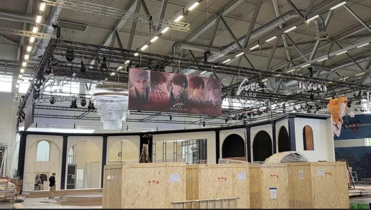 rigilbliss's tweet photo. infold u have A CHANCE of redemption

pull the curtain on that 6th door, drop the banners as you reveal valko's cosplayer announcing his addition to the game https://t.co/ryr5DEa7xB