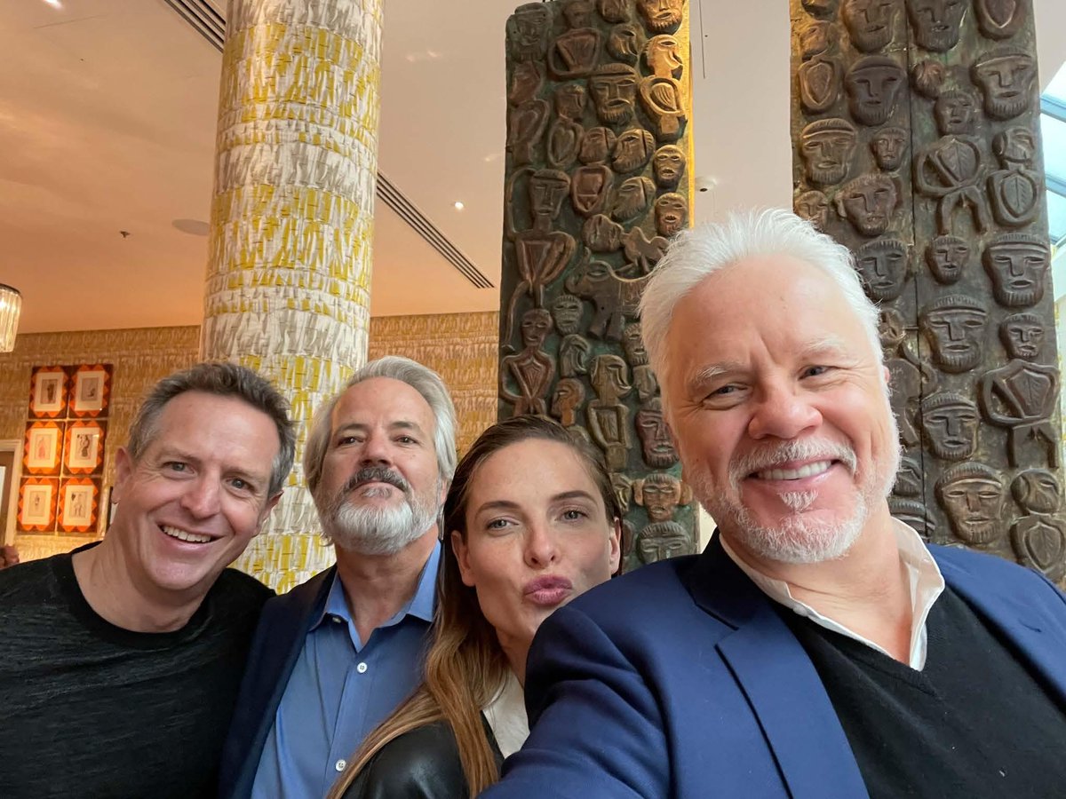 TimRobbins1's tweet photo. Running with a fine group of formidable producers: Hugh Howey, Graham Yost, and Rebecca Ferguson. Grab a friend and watch Silo. https://t.co/lPCwTwSjKS