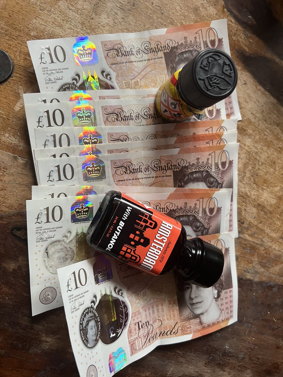 MasterSk1n's tweet photo. Fucking hell fggt… nice £100popper drain… cash in my hand… #findom #itsagaytakeover #cashmaster @OBDRIGGER such a good cunt…😈😈 https://t.co/gkzLv38Bga
