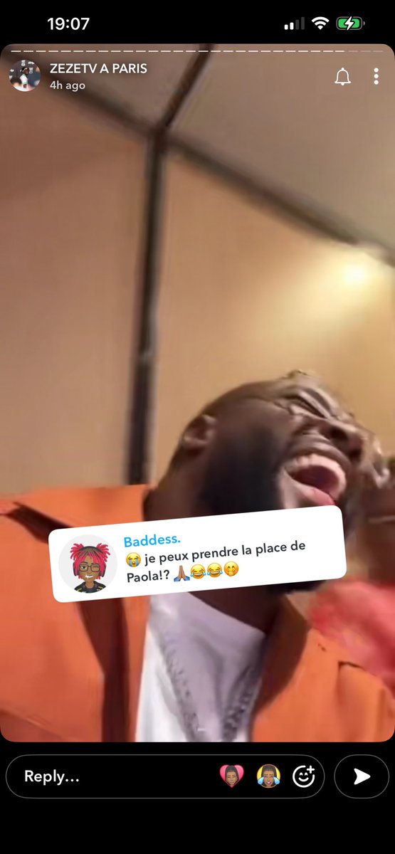 Mia_Kiss44's tweet photo. Le frère de Greta, tjr aigri. Tu m’étonnes que Greta n’ait pas pris du recul par rapport au jeu et ne soit pas passée à autre chose, quand son frère et sa sœur ont dû lui mettre toutes ces conneries dans la tête et lui faire penser que son comportement était justifié #secretstory https://t.co/5Ca6GBcHmh
