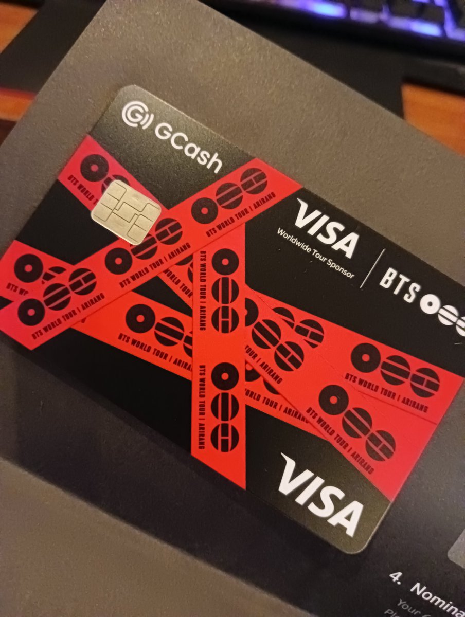 jasoobin's tweet photo. my bts themed debit card finally arrived!!!!💜😭😭😭 https://t.co/uFzgAgwZaO