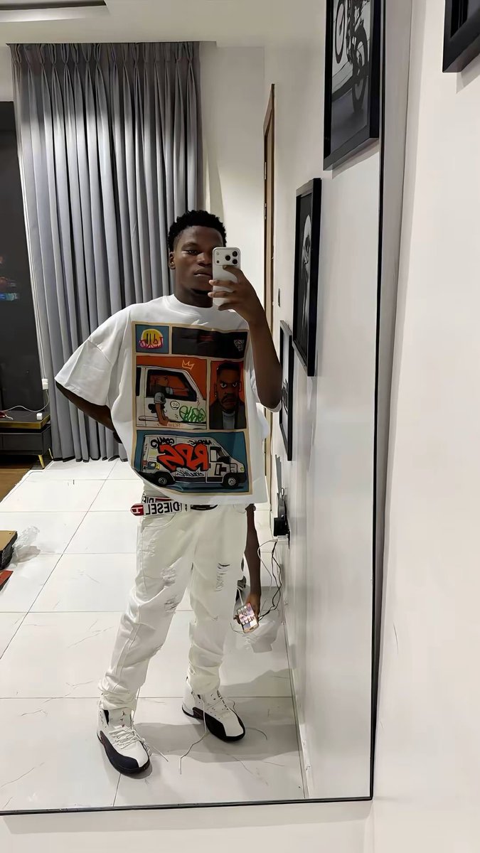 bhadBOI__01's tweet photo. “All white dress and i wan party” 
#SWAGUU is coming 🙂‍↔️🤍🔥 https://t.co/WVrPgM0IQB