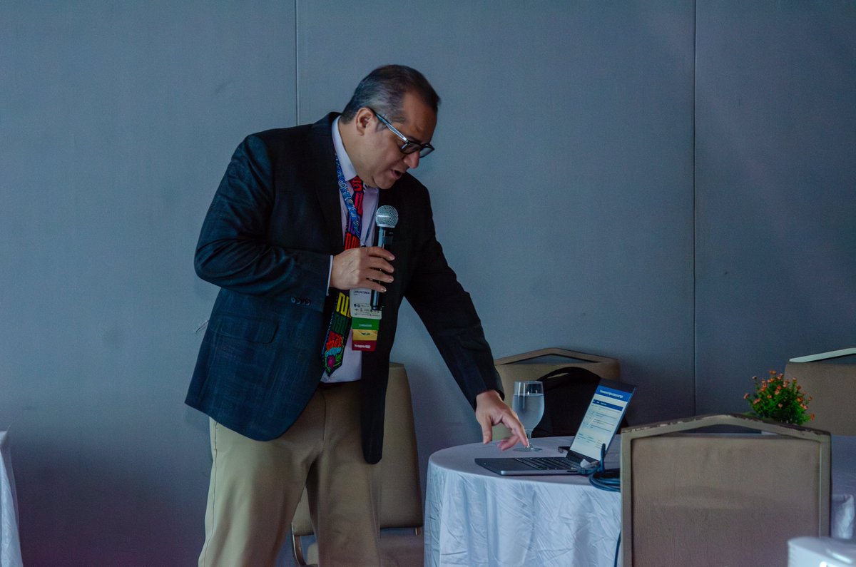 apged_panama's tweet photo. Café ciencia e innovación:

🇵🇦 Carlos Tuñón: Rol clave del gastroenterólogo en manejo del cáncer gástrico

🇮🇹 Federica Furfaro: Práctica clínica con Upadacitinib.

🇲🇽 Juan Miguel Abdo: Tratamiento de colestasis intrahepática.

🔬@astrazeneca | @abbvie | @abbottglobal https://t.co/5XA8tJlEiU