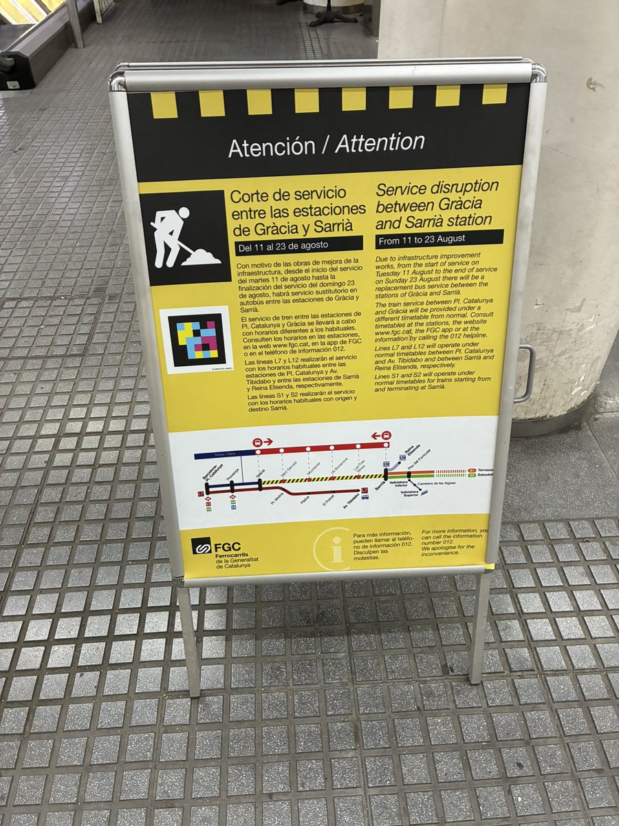 franboronatlh's tweet photo. Sembla ser que pels de @FGC el català no serveix o no existeix… https://t.co/O39jp27IWv
