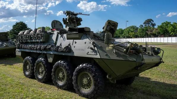 nicpromanzio's tweet photo. Se vienen 235 VCBR Stryker para el @Ejercito_Arg como parte de un acuerdo con Estados Unidos y el programa de Artículos de Defensa en Exceso (EDA). 

Serán transferidos por menos de usd 100k en total. Básicamente nos los están donando como parte de la alianza militar que se está construyendo, un gran gesto desde EEUU.

Siempre que vean a un kuka opinar de este tema, recuerdenlé que desde ppios de los 00' se estaba esperando esta adquisición. Décadas perdidas.