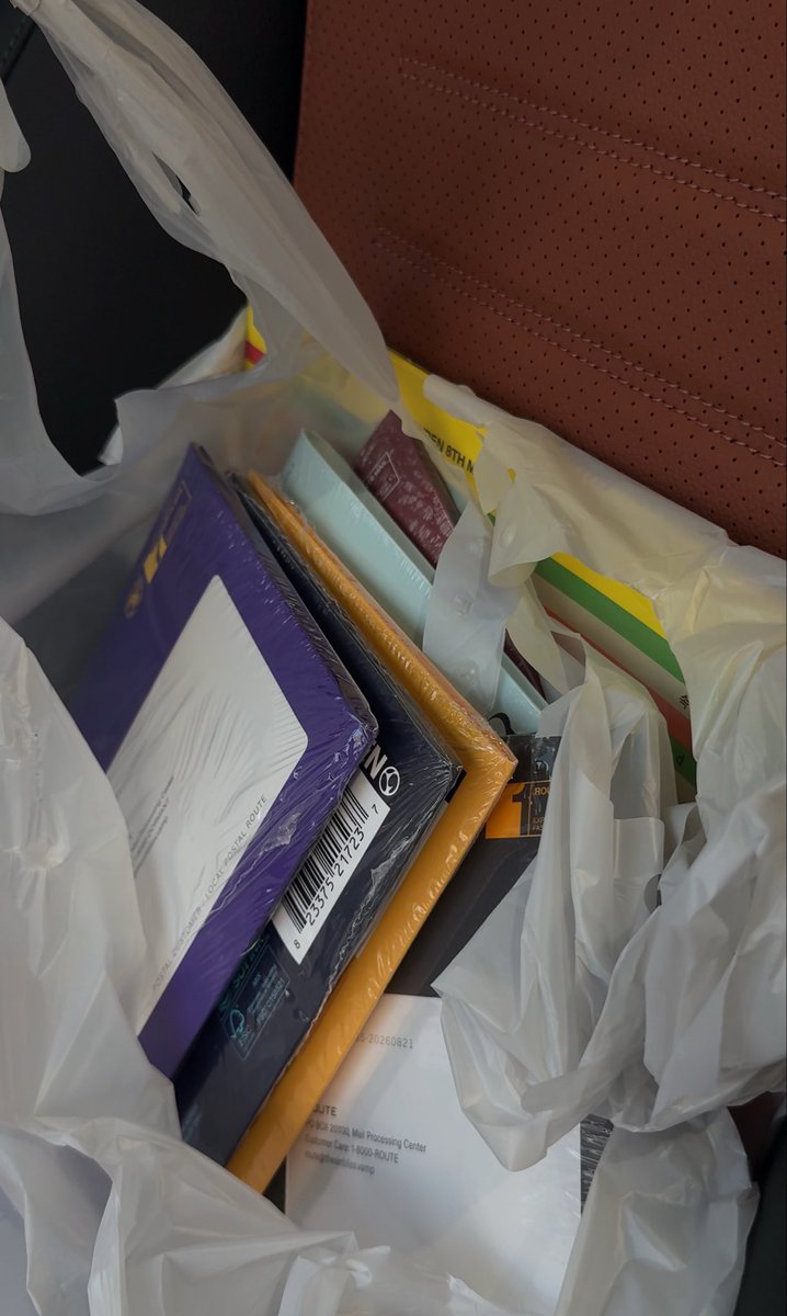 ssversez's tweet photo. literally secured the bag https://t.co/NwK7tNlpoA