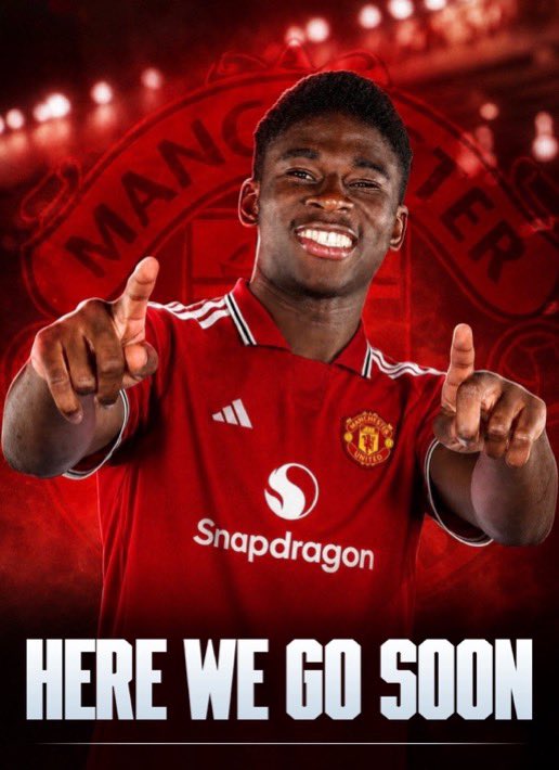 ChinoUTD's tweet photo. 🚨 Evra & Rio on Michael Carrick’s midfield options:

🗣️ Evra: “You know who I think quietly benefits most from all of this? Kobbie Mainoo. If Baleba comes in, he can sit at the base. He covers ground, wins tackles, carries the ball. Then you can have Mainoo and Tielemans ahead of him.

Kobbie can receive under pressure, carry it. Youri is looking for that pass all the time. Suddenly you’ve got 3 completely different problems in midfield.”

🗣️ Rio: “And where have you put Bruno in all of this?”

🗣️ Evra: “That’s the funny part. I haven’t forgotten him. Put Bruno as a false 9, Cunha and Mbeumo running beyond him.”

🗣️ Rio: “You don’t sound concerned without a natural 9”

🗣️ Evra: “Rio, I’ve spent five minutes explaining why the other team should be the one concerned.”