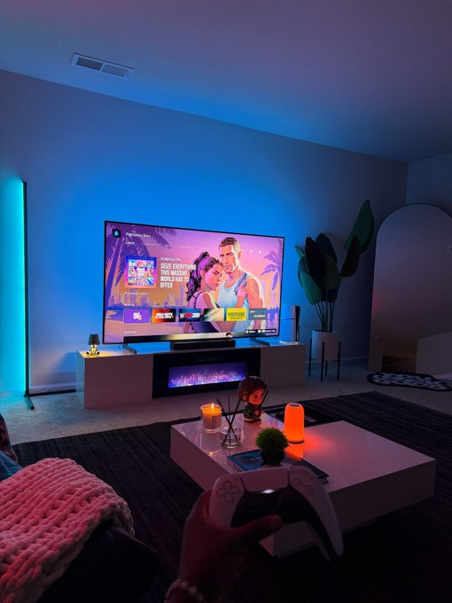 GentlemenxStyle's tweet photo. Every man's dream: a crib designed and set up like this. https://t.co/7pe6srQqWF