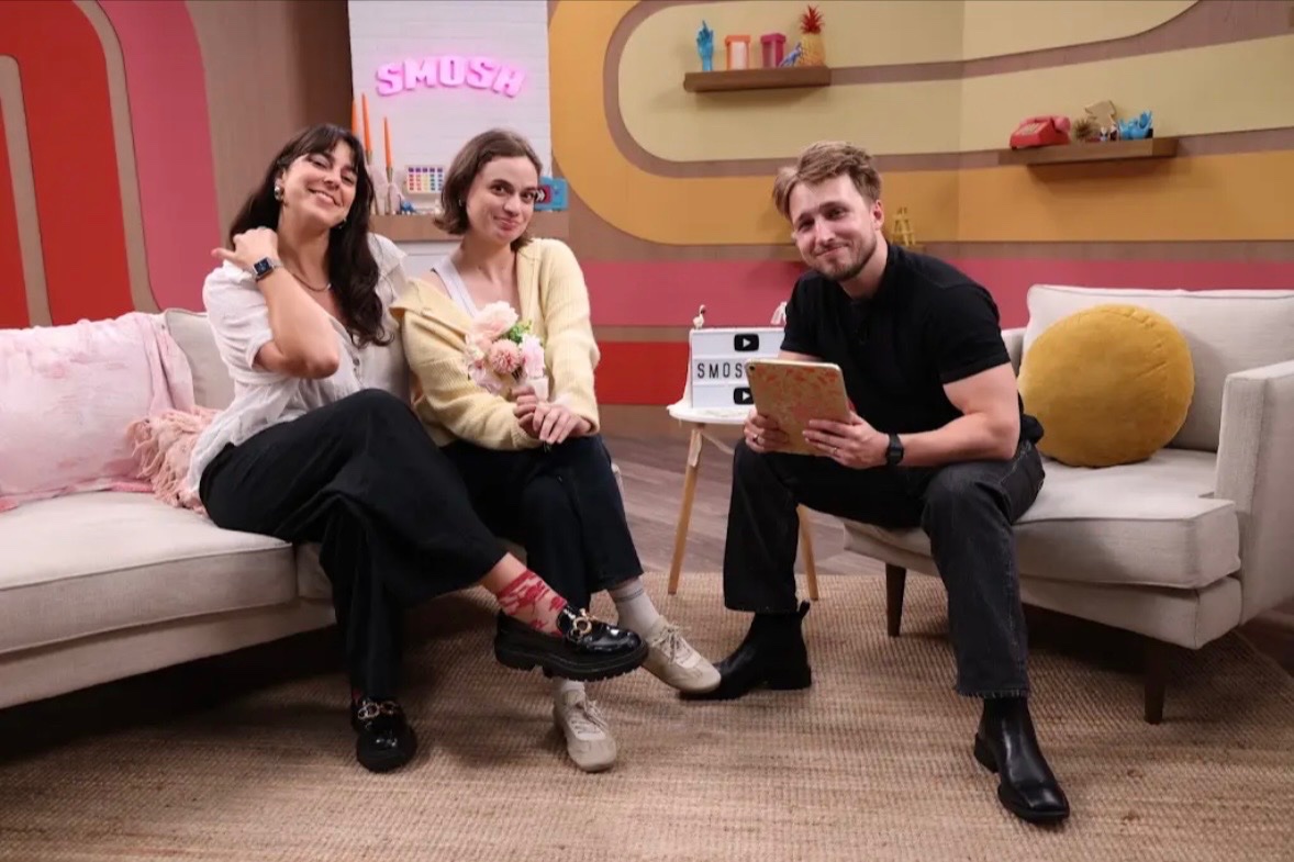 smoshbase_'s tweet photo. The duo for 'Smosh Reads Reddit Stories' this week is Amanda and Angela

"Tomorrow, we are gathered here for wedding reddit stories! 🔔💐" https://t.co/iKstJ9NAiq