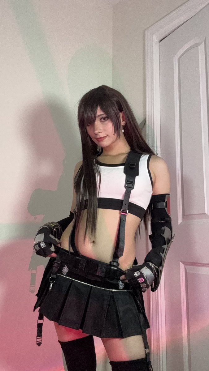 gorojoshi's tweet photo. tifa my dear dear girl #ff7 #tifalockhart https://t.co/Y29hFtbo9Q