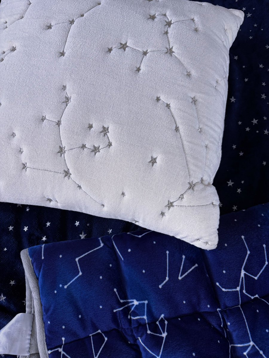 soobinpicket's tweet photo. got a little too into nap of a star when it released and accidentally made stars my entire branding https://t.co/exv7THnF7c