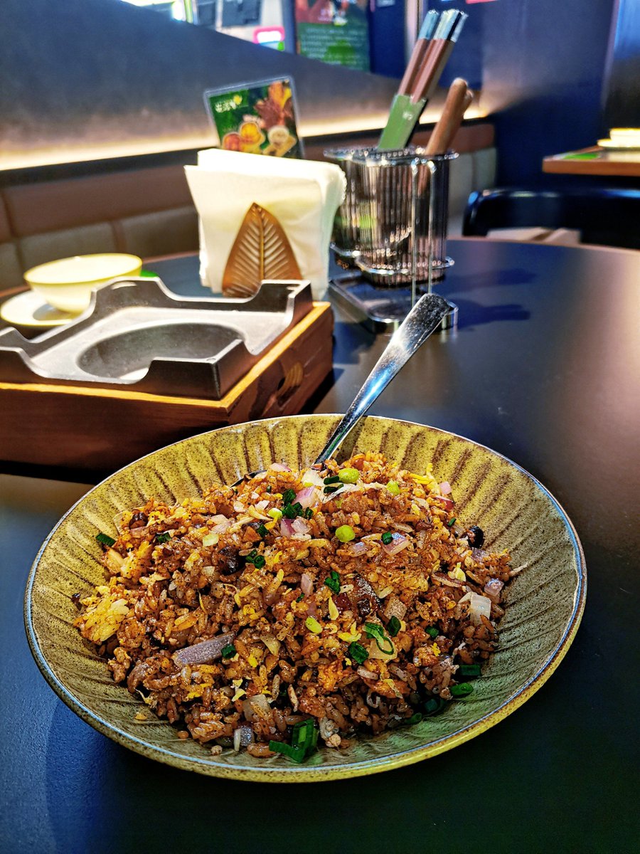 AlexisNeveu4's tweet photo. [今日减脂餐打卡 蒸鸡胸+水煮西兰花+半颗玉米，低卡高纤维，吃饱也能轻负担～]， https://t.co/WEkApxTOsZ