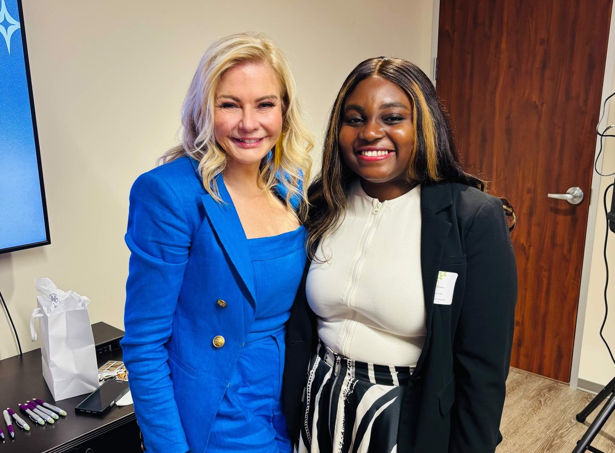 americanpandi's tweet photo. #AmericanPandI’s Teni Olowu joined the Ladies of Energy &amp; Marine Insurance (LEMI)  Wired to Succeed event in Houston this week.

The workshop explored leadership style, self-awareness, confidence, and how others experience your leadership.

#LEMI #MarineInsurance https://t.co/Wog4rqIPYj
