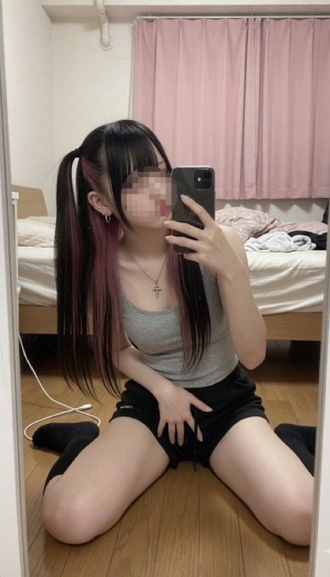 NickolasBoga's tweet photo. シロクマさん可愛いでしょ！

#彼氏募集中 #友達募集中 #自撮り界隈 https://t.co/P88C05bF7R