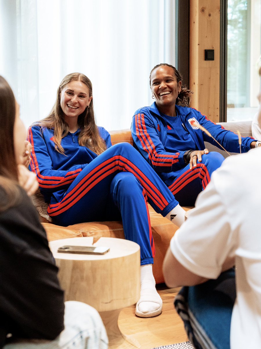 ol__lyonnes's tweet photo. Danke @adidas! 😁❤️ https://t.co/H97tCsDEst