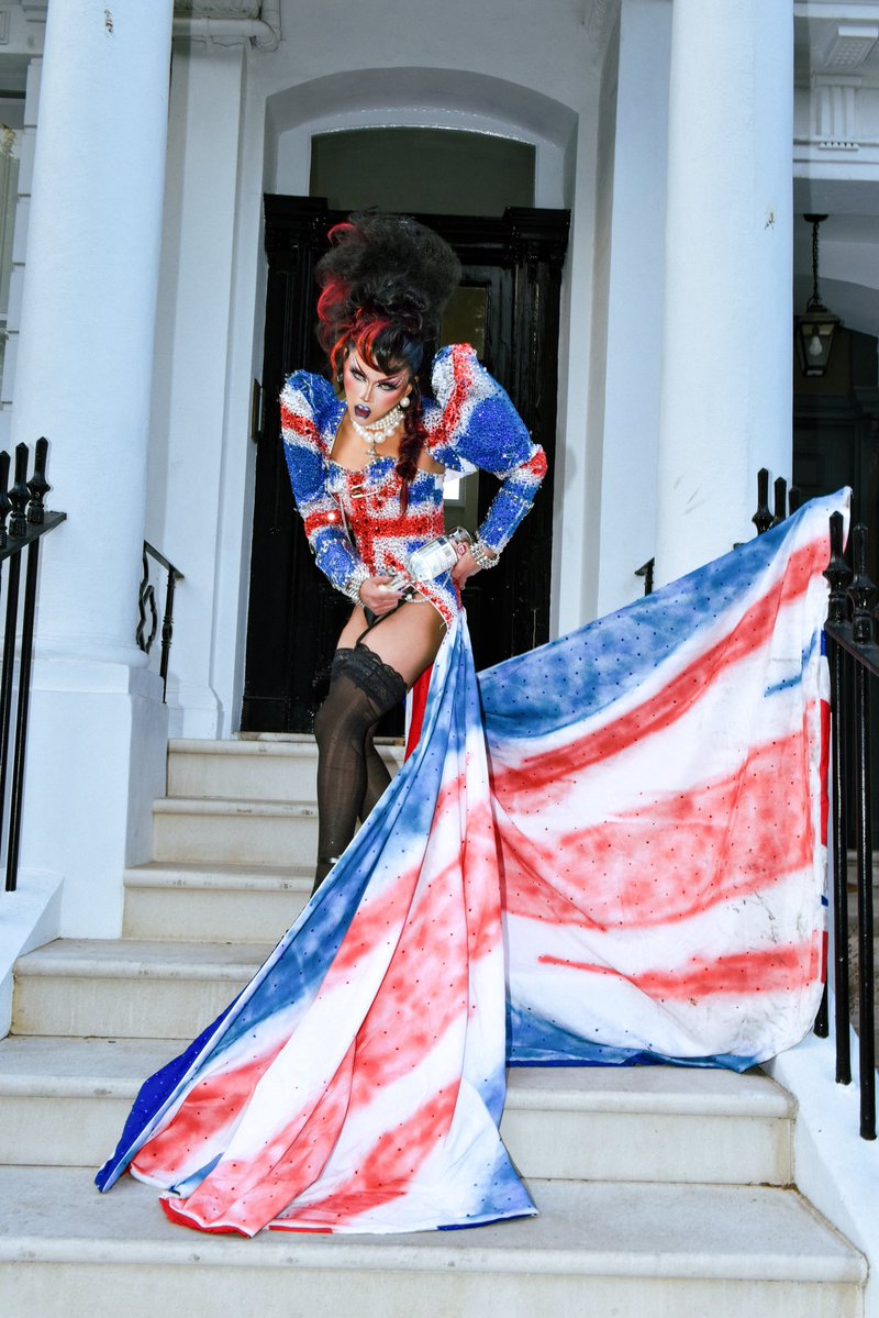 gawdland's tweet photo. Not from the UK. Still the Queen of it. https://t.co/gWzX5YV9AW