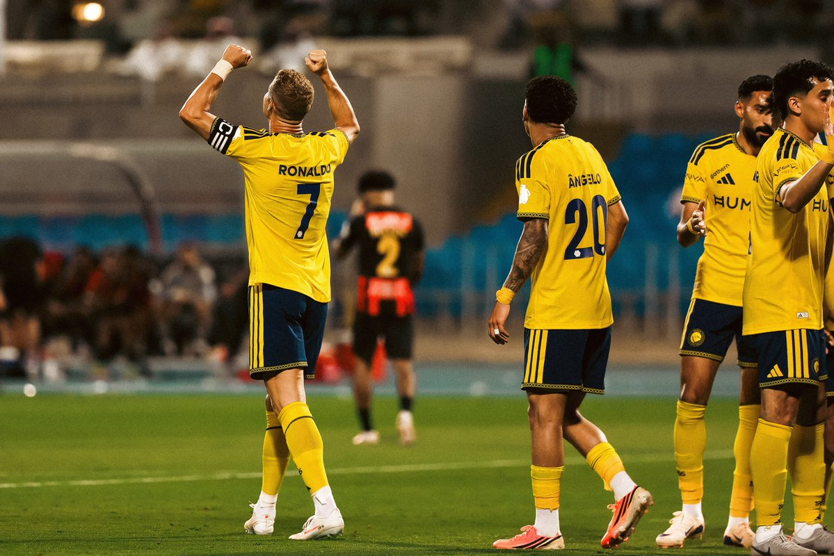 AlNassrFC_EN's tweet photo. Time moves on. Greatness remains ♾️🐐 https://t.co/BqkbA9Broz