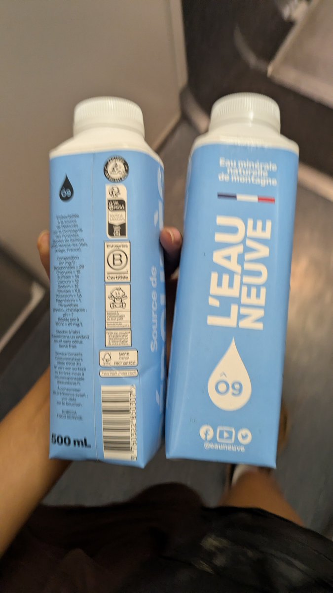 leapassionhaine's tweet photo. 6€20 pour ça @GroupeSNCF vous êtes des immenses fils de pute https://t.co/l8EvX8BQZl