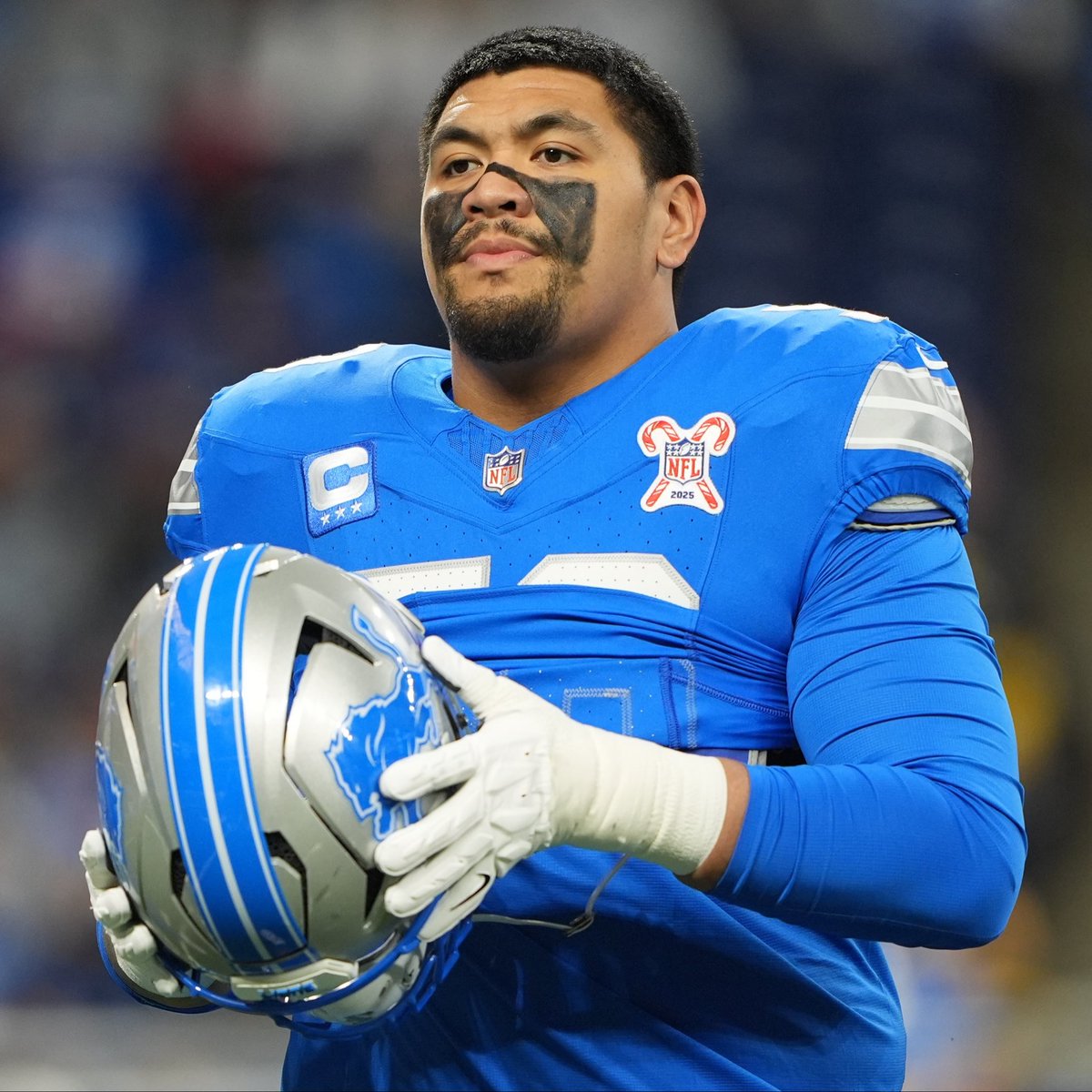 the_det_times's tweet photo. NFL coaches, scouts, and front-office members voted Lions OT Penei Sewell as the No. 1 player 25-years-old and under 🔥

(via @ByMikeJones) https://t.co/QsLJ9pawbH