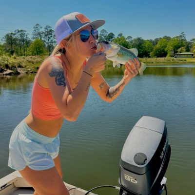MammiTof's tweet photo. #NewProfilePic https://t.co/Fy6zxjnaIz