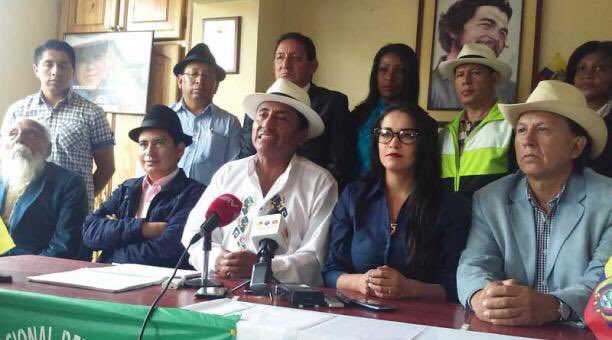 Fsociety095's tweet photo. @Jacky_EC En esas épocas se las daba hasta de insurgente la Carlita Delgado https://t.co/uZD6ms6VTE