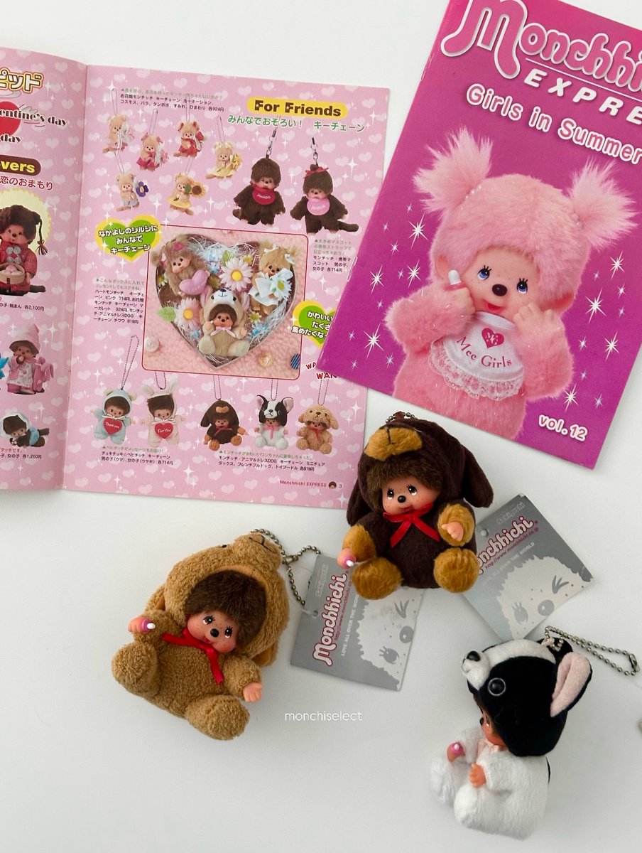 monchiselevjpl's tweet photo. super rare apple monchhichi keychain⛓️‍💥🍎 https://t.co/rTattYakEt
