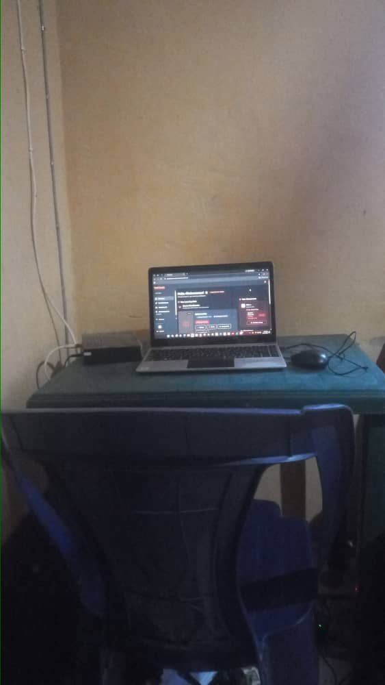 Chimdi_Victor_'s tweet photo. This is where all the magic happens. 
I am posting this here because I know my growth is near. 
PS: my back ache 😞 after every work here is something else.

My Cybersecurity journey.

#RisewithTechCrush
#Tech4Africans
#LearningwithTechCrush https://t.co/FHN0GnWvMP