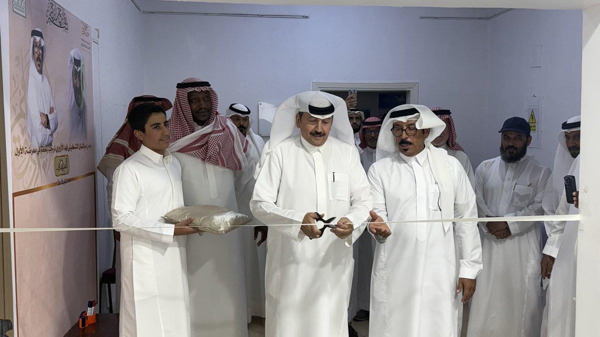 SASCA_TIF's tweet photo. برعاية مدير
#جمعية_الثقافة_والفنون_بالطائف
أ:فيصل بن خالد الخديدي وبحضور جمع من الفنانين والمثقفين والاعلاميين
دُشن #معرض "الميهاف" للنحات  أ. فهد الأزوري @f_azwari
والذي ضم اكثر من 30 عمل نحتياً مختلفة الخامات تجاوزت قيمتها التقديرية 500 الف ريال 
وحاز المعرض على اعجاب الحضور https://t.co/mT4lFoLgma